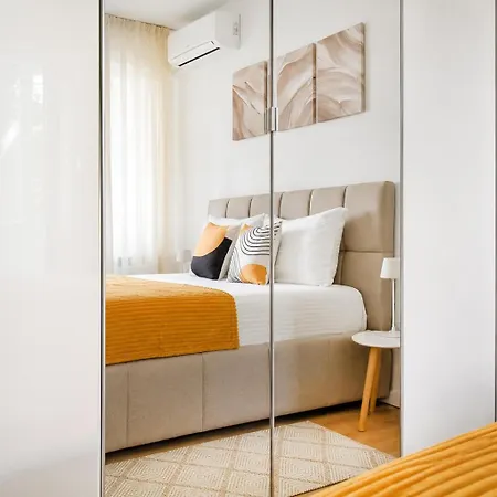 Apartment View Near Ndk & Vitosha Blvd Sofia